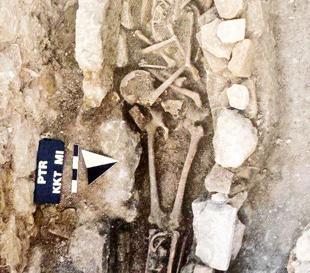 Ancient tomb dig inspires ‘curse’ story