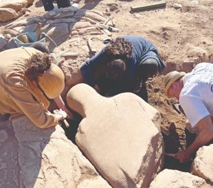 Monumental statue unearthed at Sardes