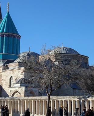 Konya marks Rumi’s passing anniversary