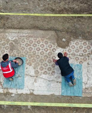 Ancient mosaic unearthed in Hatay