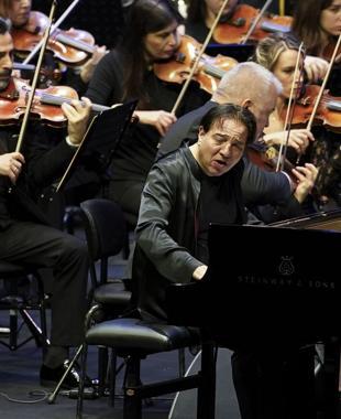 Fazıl Say premieres latest work in Istanbul