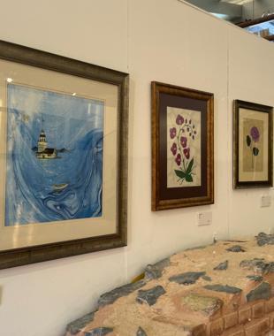 Tulip exhibit unites traditional arts legacy