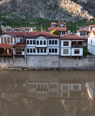 Amasya draws visitors with rich heritage