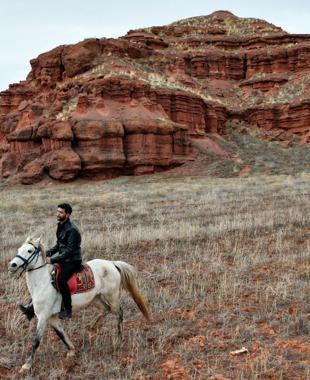 Horseback safaris draw visitors to Narman