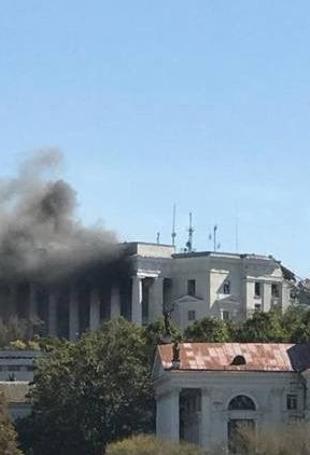 Ukrainian missile strike hits Russias Black Sea Fleet headquarters