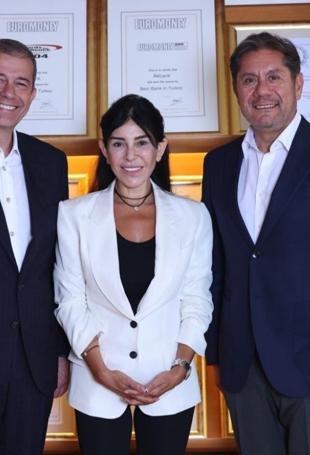 Akbank announces leadership transition