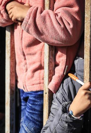 Israeli strikes continue in encircled Gaza city