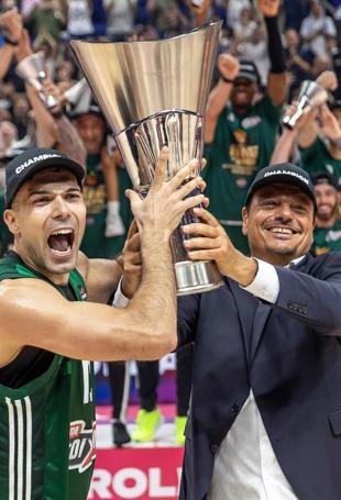 Ergin Ataman’s Panathinaikos claims Euroleague title