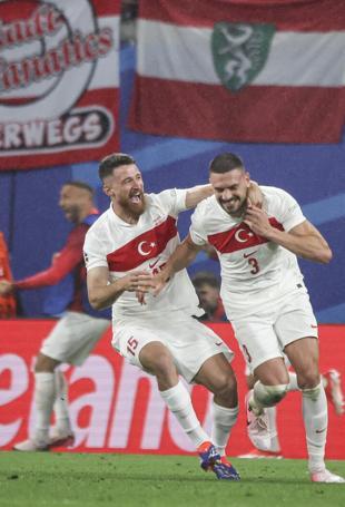 Türkiye set up Euros quarterfinal date with Dutch