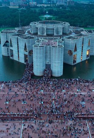 Police back on Bangladesh capitals streets as strike ends