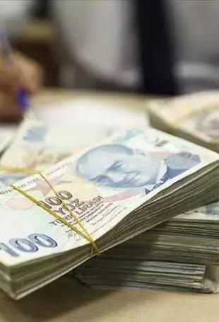 Türkiyes budget deficit narrows to $2.9 bln in July