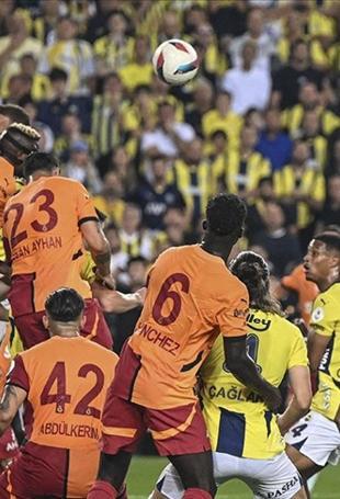 Galatasaray enjoys win over archrival Fenerbahçe
