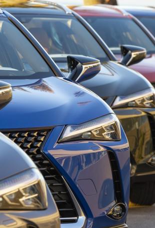 Ministry imposes restrictions on plug-in hybrid car imports