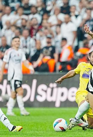Beşiktaş, Fenerbahçe in Europa League tests
