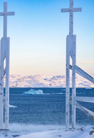 Global sea ice cover hits record low in February