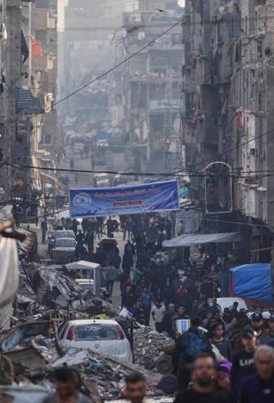 Israel PM threatens to seize Gaza territory unless hostages freed