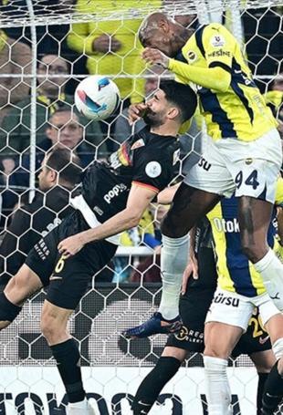 Fenerbahçe fumbles in Süper Lig title race