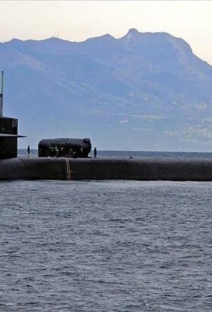 Trump deploys nuclear submarines amid tensions with Russia