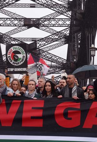 Gaza aid fails to reach most needy amid chaos, fires, gunfire