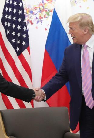 Trump says would meet Putin without Zelensky sit-down