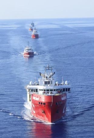 Türkiye to sign oil, gas exploration deals in Pakistan soon: Bayraktar