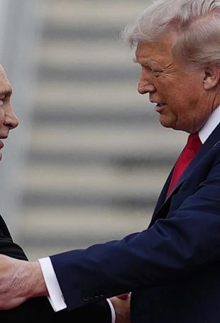 Trump speaks with Putin ahead of Zelensky visit