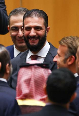 Merz invites Syria’s Sharaa to Germany for deportation talks