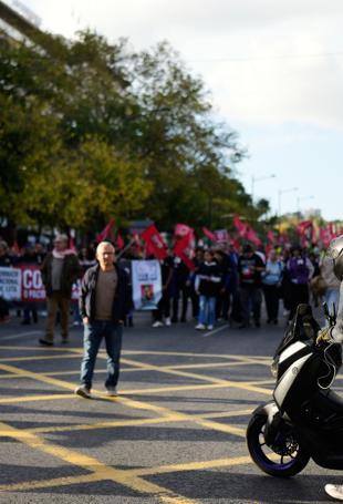 Portugals main union calls general strike over labor reform