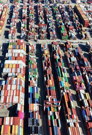 China lifts sanctions on US units of South Korea ship giant Hanwha