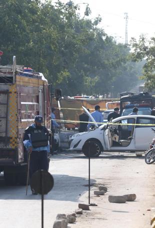 Pakistan minister says Islamabad suicide bombing kills 12