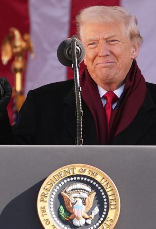 Trump claims very big victory as shutdown vote nears