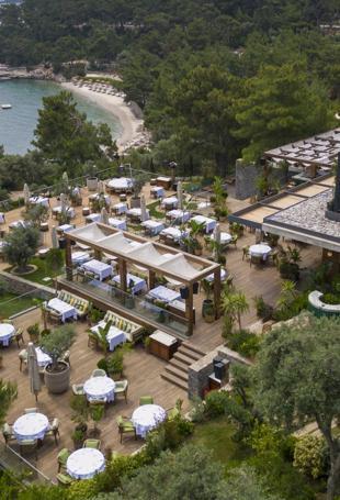 Dine, Design, Data: The New Grammar of Gastronomic Luxury