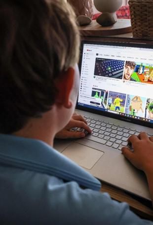 Livestream giant Twitch to ban under-16s in Australia