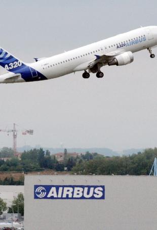 Airbus says up to 628 A320 planes need inspection