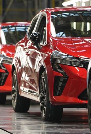 Credit card-funded vehicle purchases surge in Türkiye