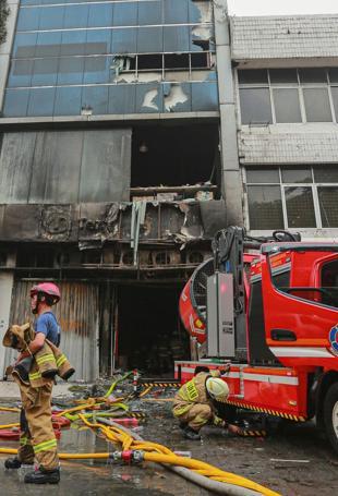 Office building fire in Jakarta kills more than 20 people