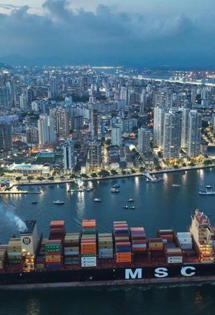 Global trade set to exceed $35 trillion in 2025: UN