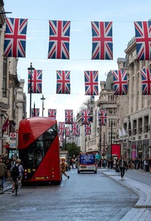 UK annual inflation slows more than expected to 3.2 pct in November