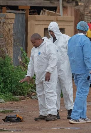 Gunmen kill 10, wound 10 in South Africa bar attack