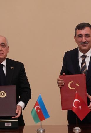 Türkiye signs cooperation deal with Azerbaijan covering energy, trade, investments