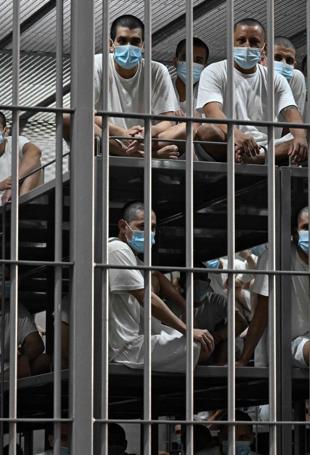 El Salvador leader defends mega-prison