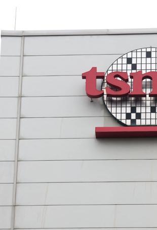 TSMC starts mass production of most advanced 2nm chips