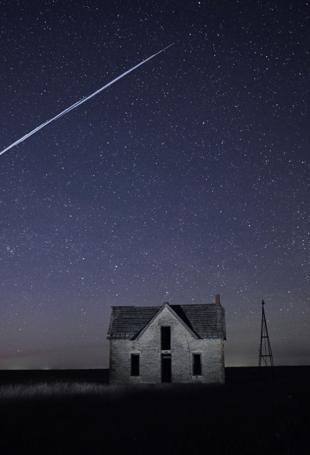 Starlink to lower satellite orbit to increase space safety