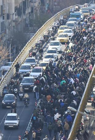 New clashes in Iran as protests enter second week: Rights groups