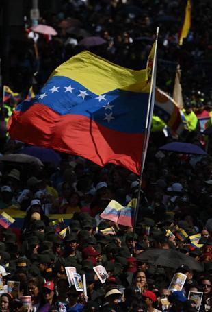 New Venezuela leader says no foreign power running country