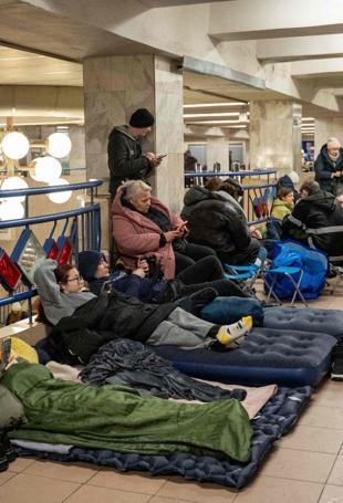 Russia bombards Kiev after rejecting peacekeeping plan