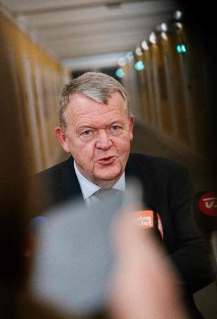 Danish foreign minister heads to White House for high-stakes Greenland talks