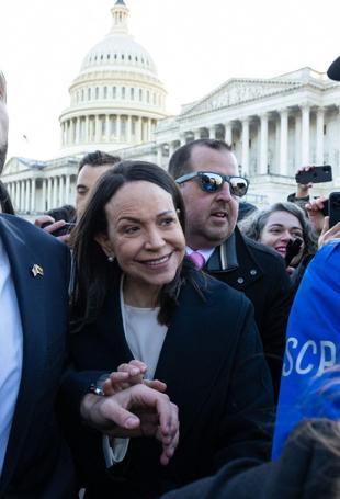 Venezuelas Machado says she presented Trump with Nobel medal