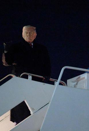 Trump heads for Davos maelstrom over Greenland