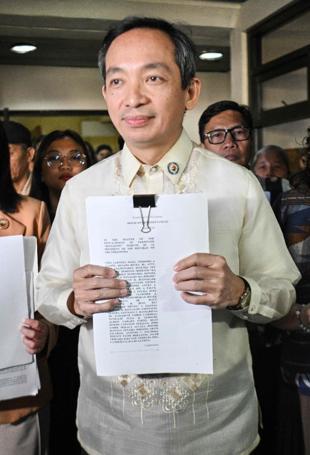 Marcos hit with impeachment complaint